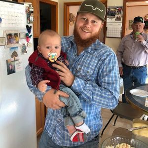 Meet your Posher, Devin